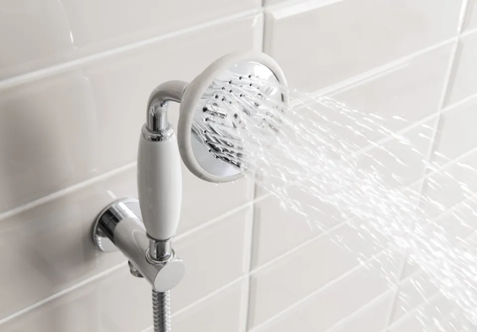 belgravia wall outlet with handset