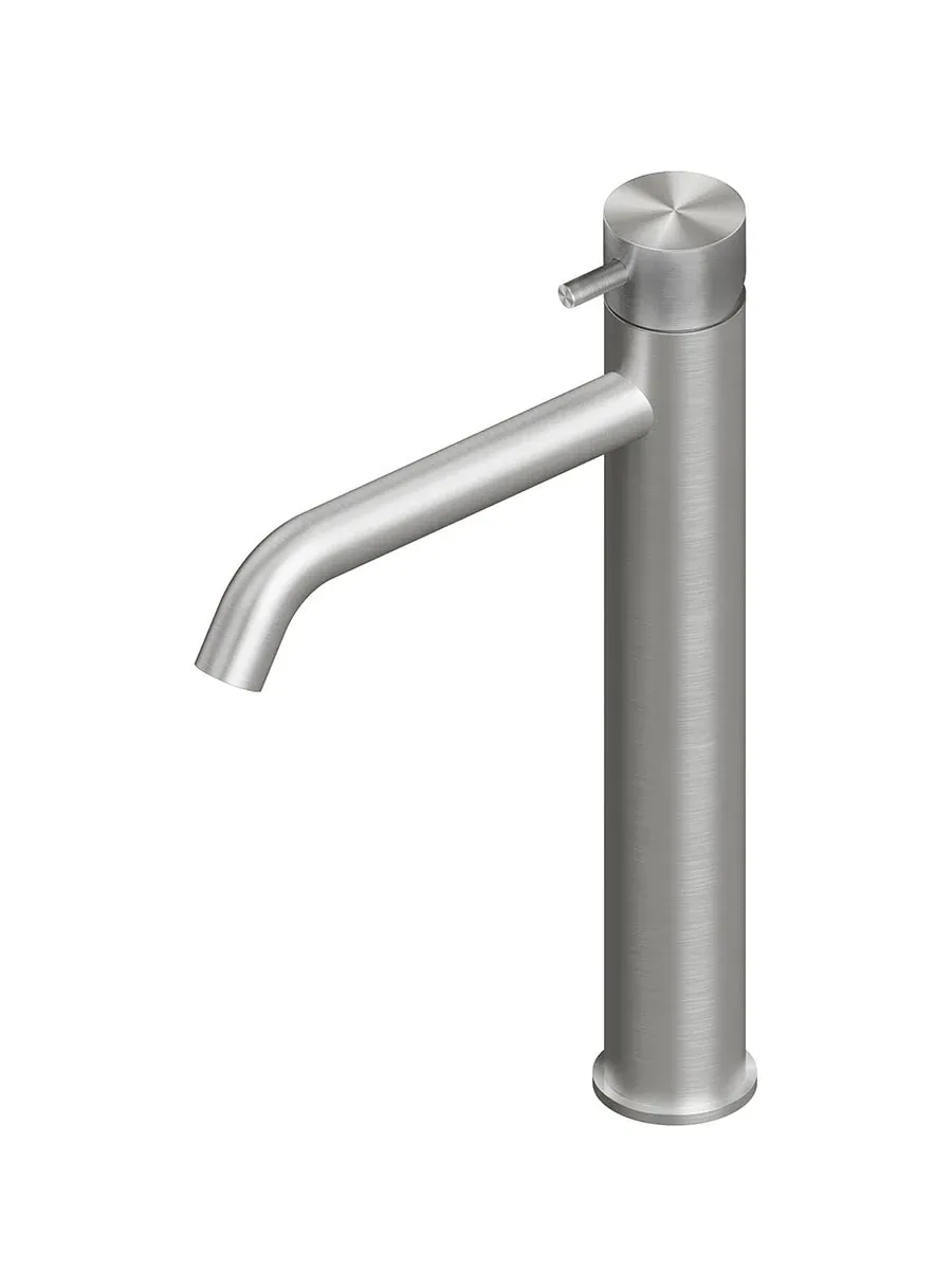 QuadroDesign source deck mounted mixer