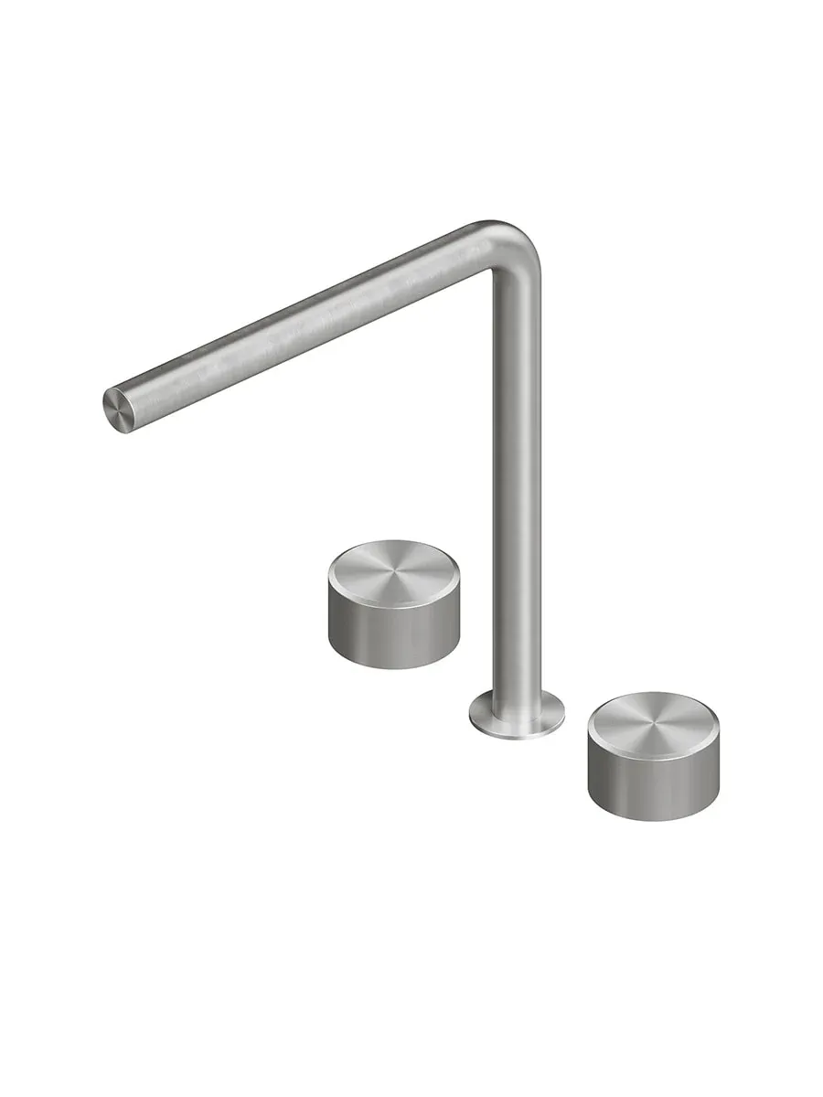 stereo three-hole mixer with swivelling spout