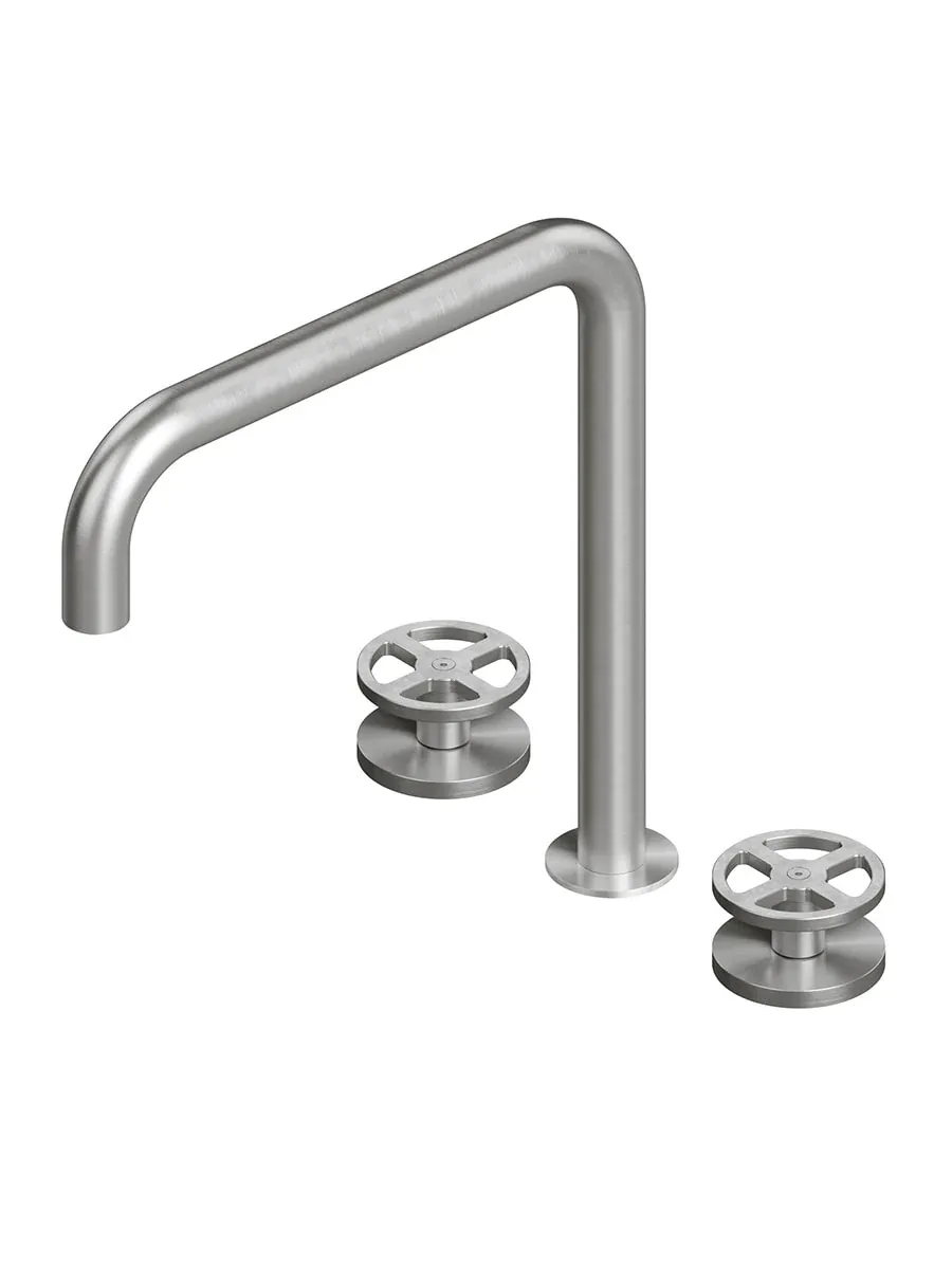 QuadroDesign valvola02 three-hole mixer with swivelling spout